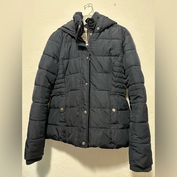 Abercrombie & Fitch size S Puffer Jacket - Picture 1 of 11